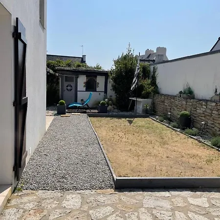 Villa Maison Golvan Centre Avec Parking Et Jardin *
